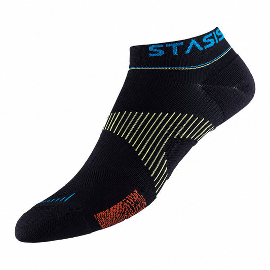 STASIS Athletic No-Show: schwarze Socke in Seitenansicht.
